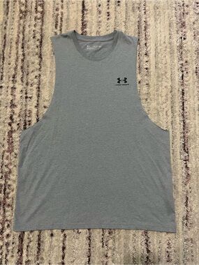 Men’s Under Armour Heather Gray Sleeveless Training Tank